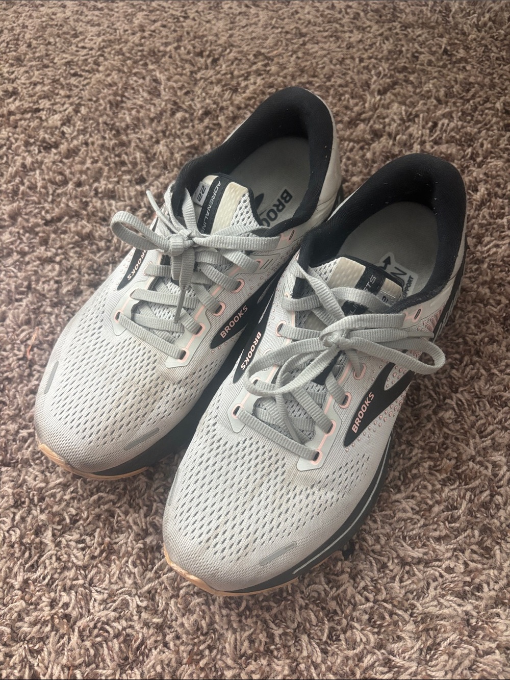 Brooks Light Gray Running Shoes with Black and Peach Accents